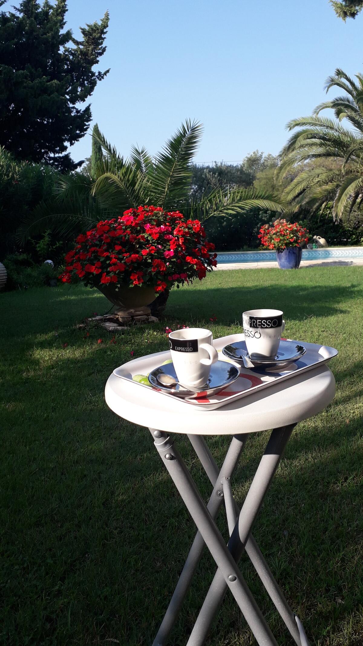 Maison avec piscine privée chauffée à Orange, jardin et 3 chambres - Photo 35
