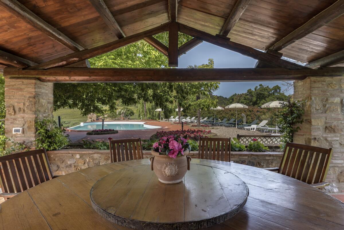 Maison 60 m² à Murlo, piscine partagée et terrasse - Photo 21