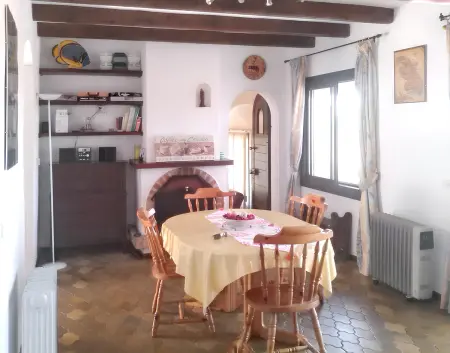 Villa charmante à L'Escala, piscine privée et vue sur mer - Photo 2