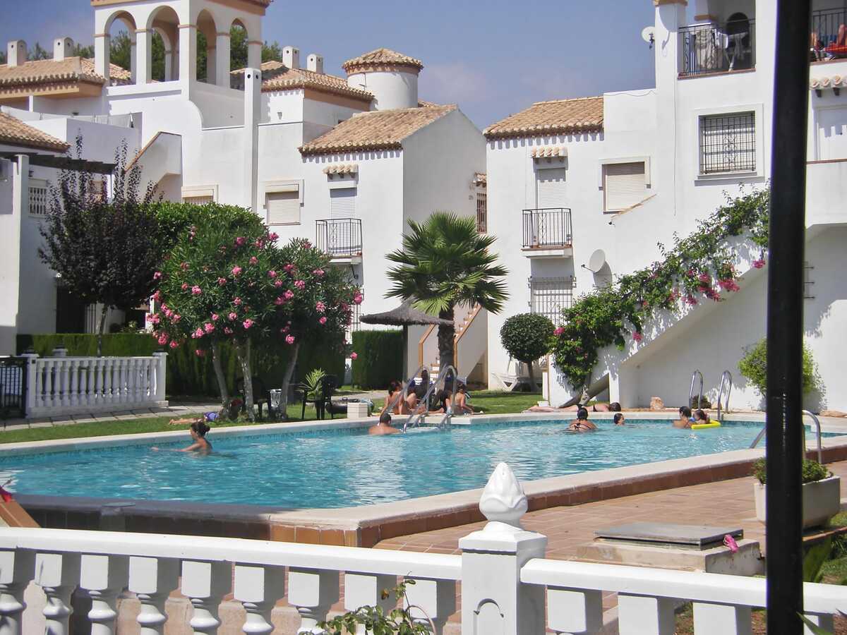 Appartement 120 m² Playa Flamenca, piscine toute l'année - Photo 2