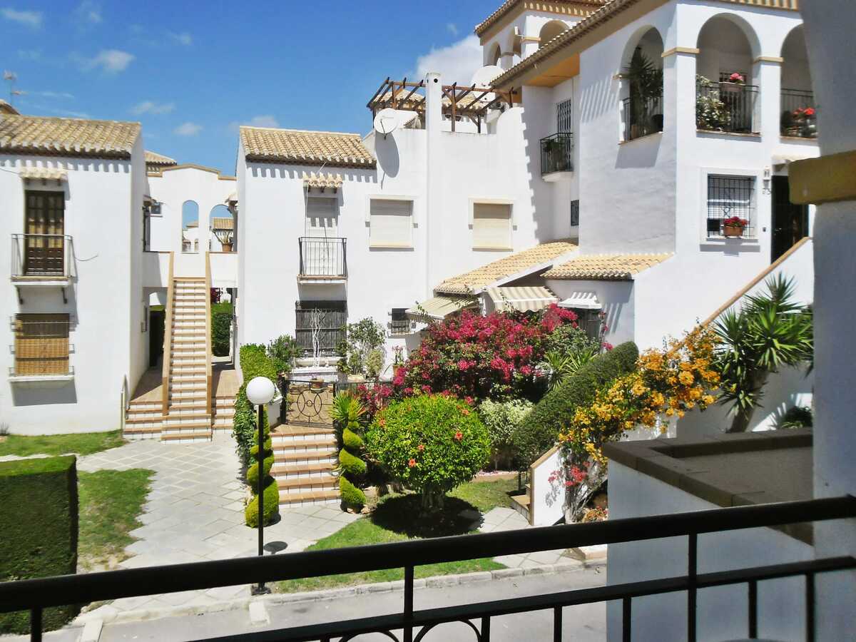 Appartement 120 m² Playa Flamenca, piscine toute l'année - Photo 4
