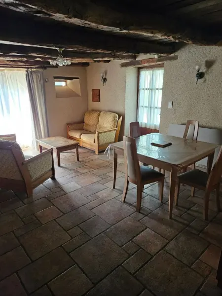 Maison avec jardin clos sans vis-à-vis à Peyrusse le Roc : photo 18