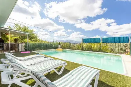 Location villa à Archidona, Villa spacieuse avec vue sur montagne à Archidona, piscine privée