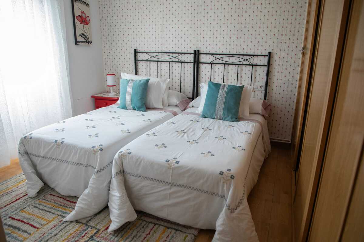 Maison 7 personnes à Teo, balcon et parking inclus - Photo 21