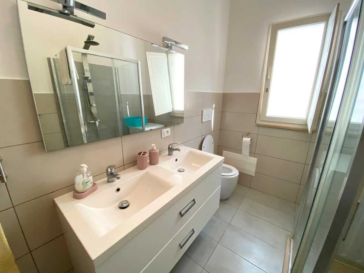 Maison 4 chambres avec jardin et vue mer à Torre Pali - Photo 12