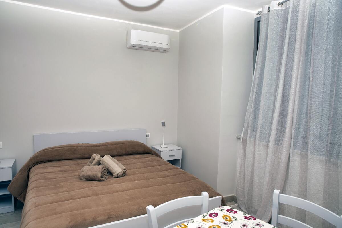 Appartement 35m² à Naples avec parking gratuit - Photo 3