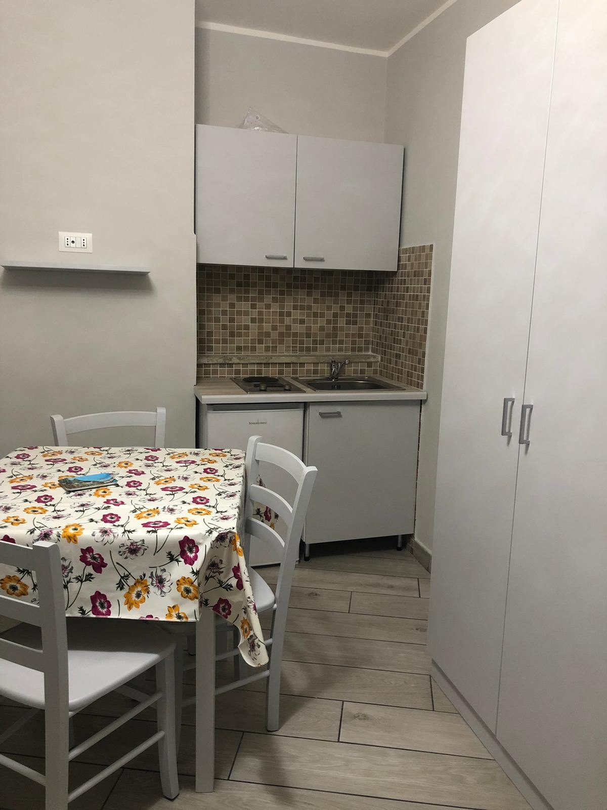 Appartement 35m² à Naples avec parking gratuit - Photo 5