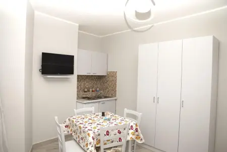 Location appartement à Napoli, Appartement charmant à Napoli avec parking gratuit - 35m²