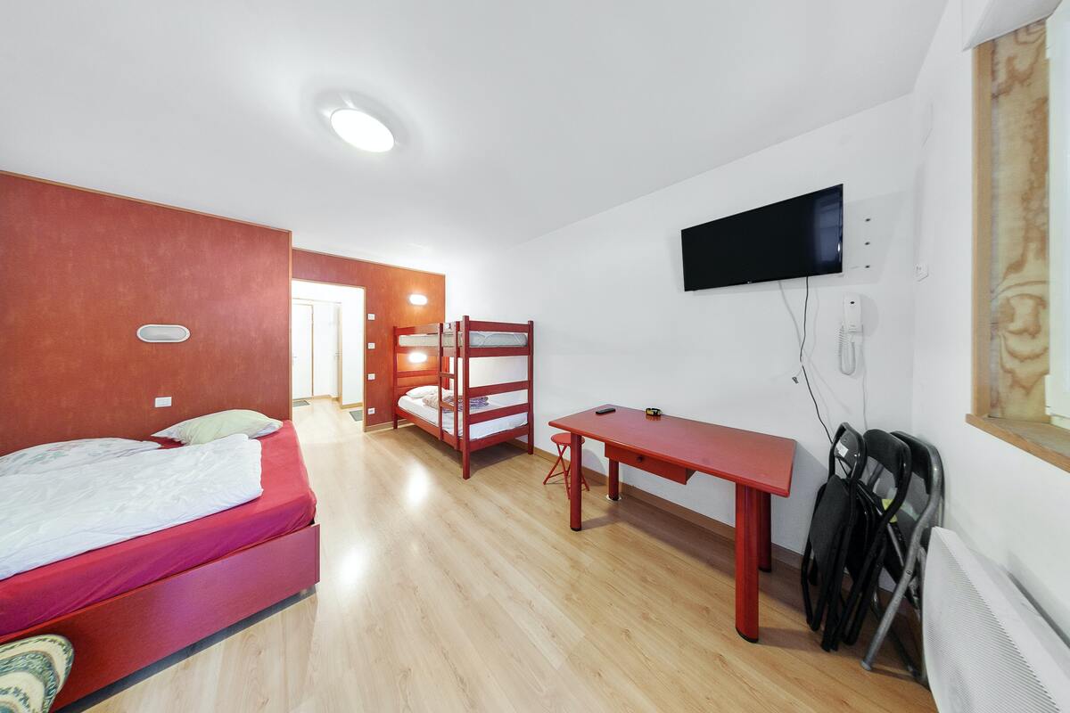 Studio 31 m² vue montagne à Gérardmer, terrasse privée et parking - Photo 2