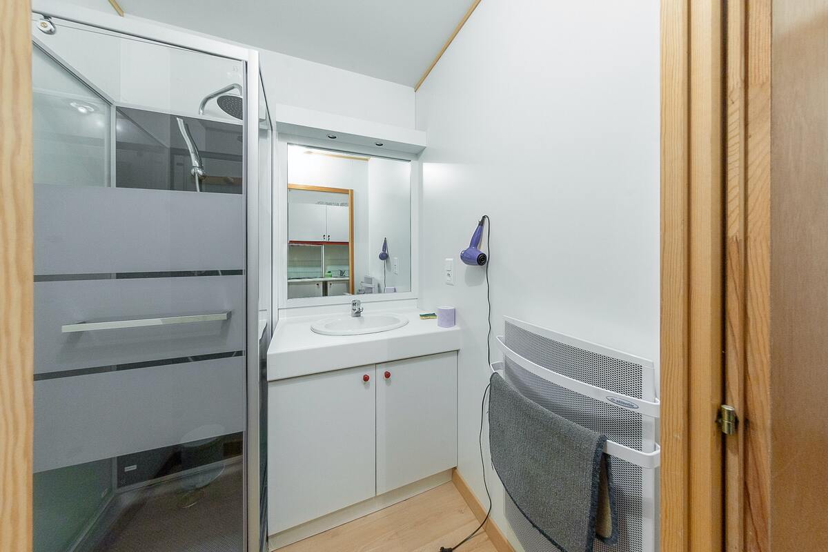 Studio 31 m² vue montagne à Gérardmer, terrasse privée et parking - Photo 5