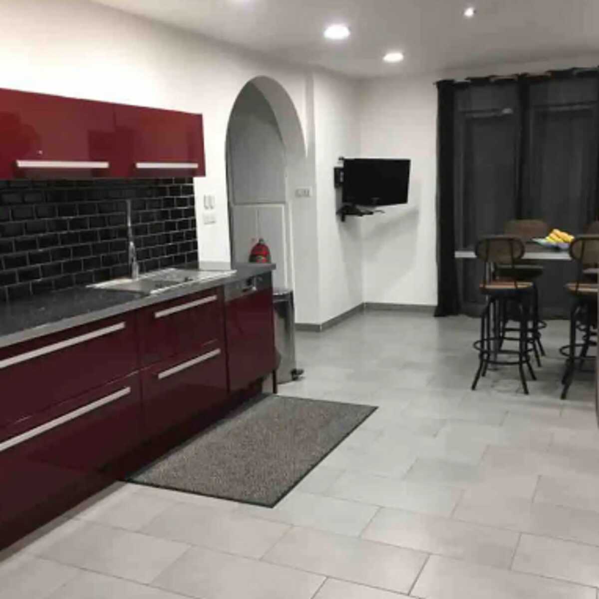 Villa 4 chambres avec piscine privée à Saint-Gilles - Photo 4