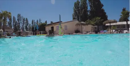Bungalow 3 chambres avec piscine partagée à Fréjus : photo 37