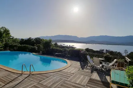 Villa 4 personnes Porto-Vecchio, piscine et vue mer