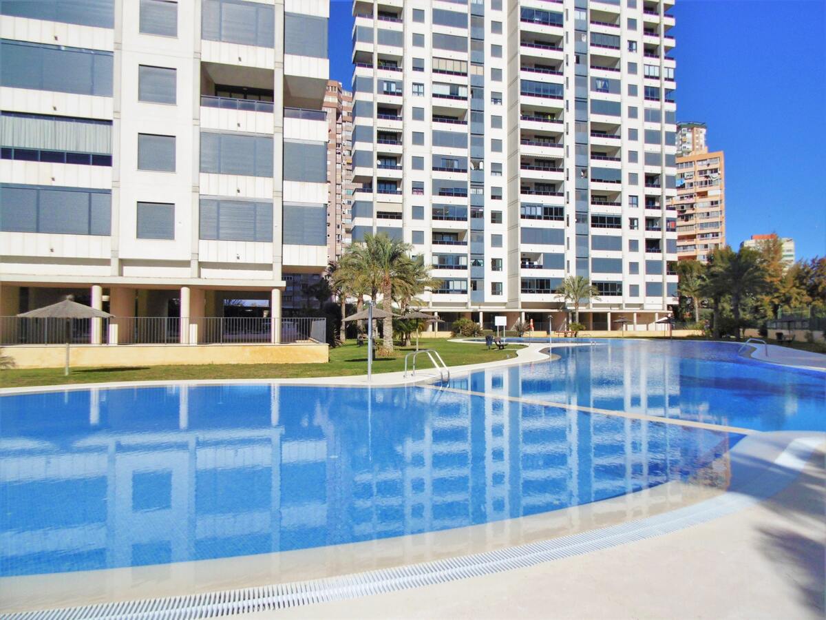 Appartement 68 m² à Benidorm, piscine et vue mer - Photo 8