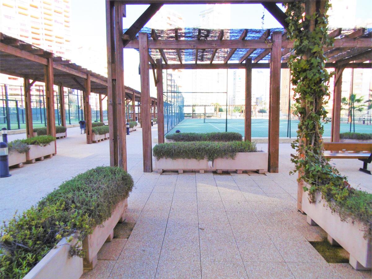 Appartement 68 m² à Benidorm, piscine et vue mer - Photo 20