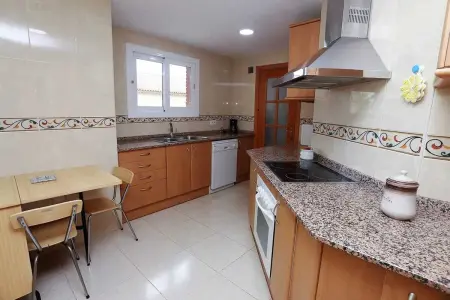 Appartement 3 chambres vue mer et montagne, Calafell : photo 13