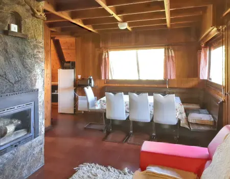 Chalet 10 personnes avec cheminée et vue montagne à Saint-Lary-Soulan : photo 4
