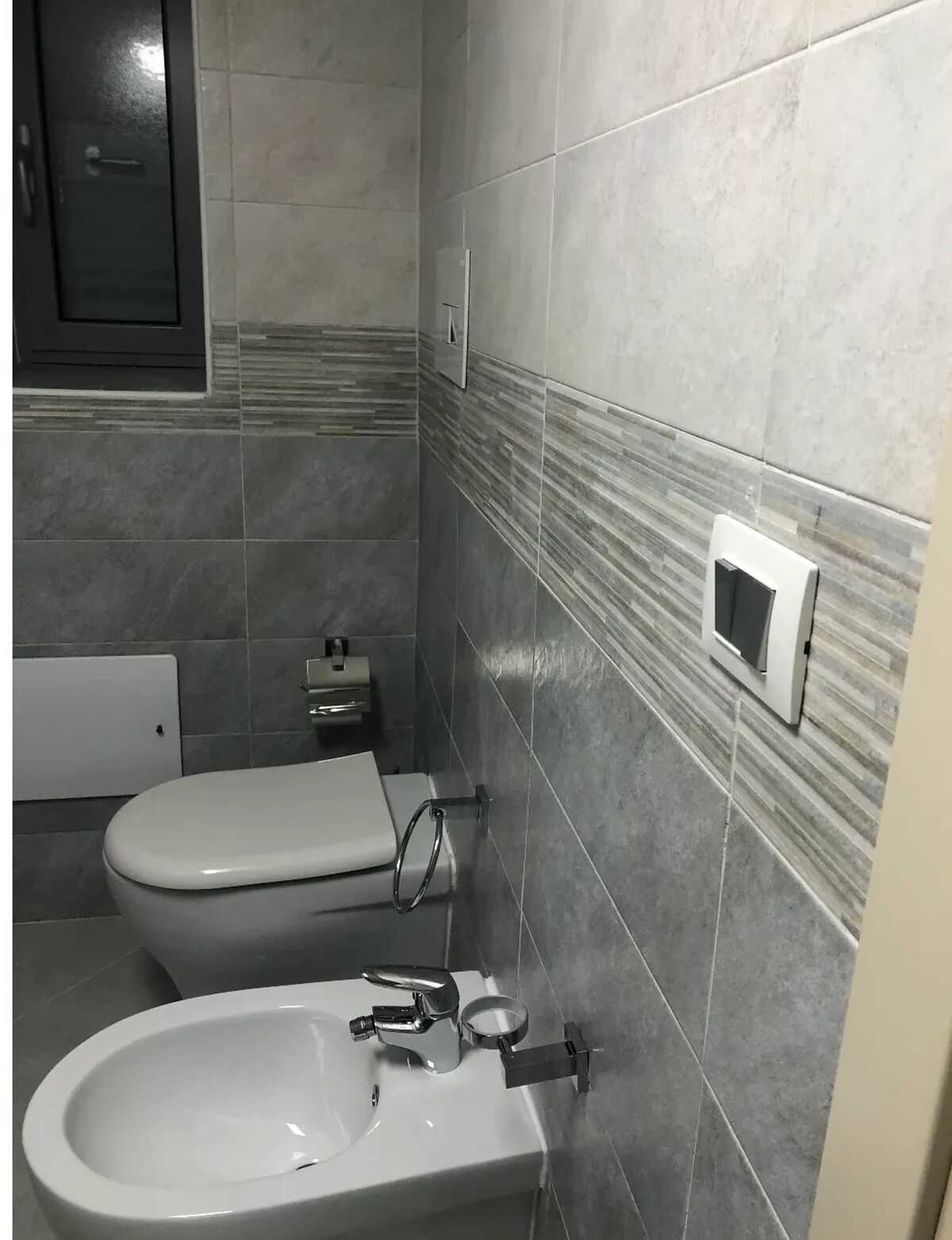 Appartement 25 m² avec parking gratuit à Naples - Photo 9