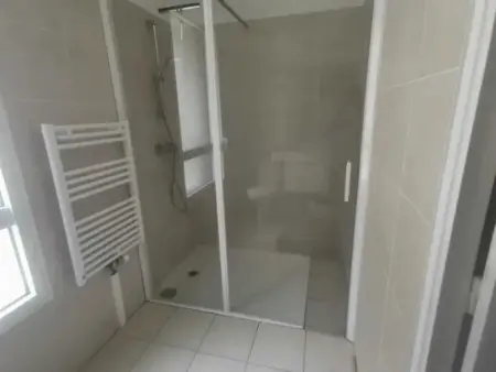 Appartement avec terrasse et parking privé à Viroflay, 45 m² : photo 14