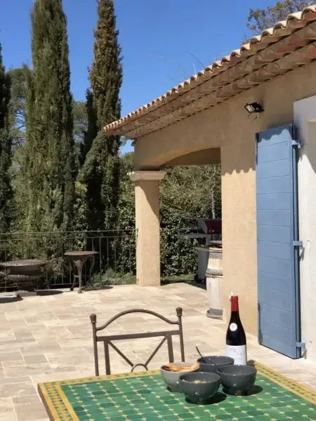 Villa élégante à Régusse avec piscine privée - Photo 25