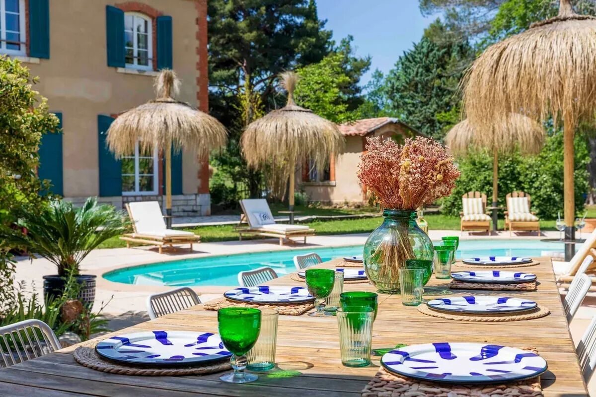Villa 200 m² avec piscine privée et terrain de volley - Photo 1