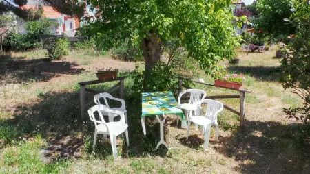Maison charmante à Soulac-sur-Mer avec jardin clôturé - Photo 4