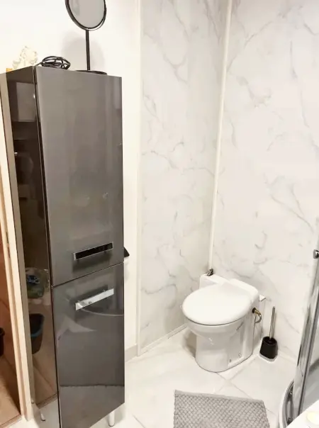 Maison avec jacuzzi et terrasse à Forcalquier, 2 chambres : photo 11
