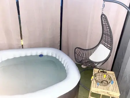 Maison avec jacuzzi et terrasse à Forcalquier, 2 chambres : photo 16