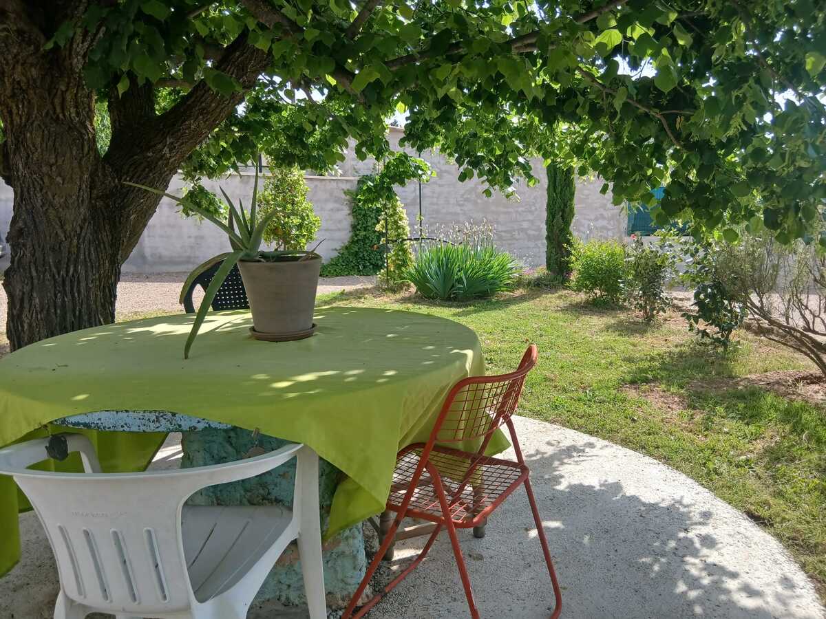 Maison 95 m² avec terrasse, barbecue et vue montagne - Photo 3