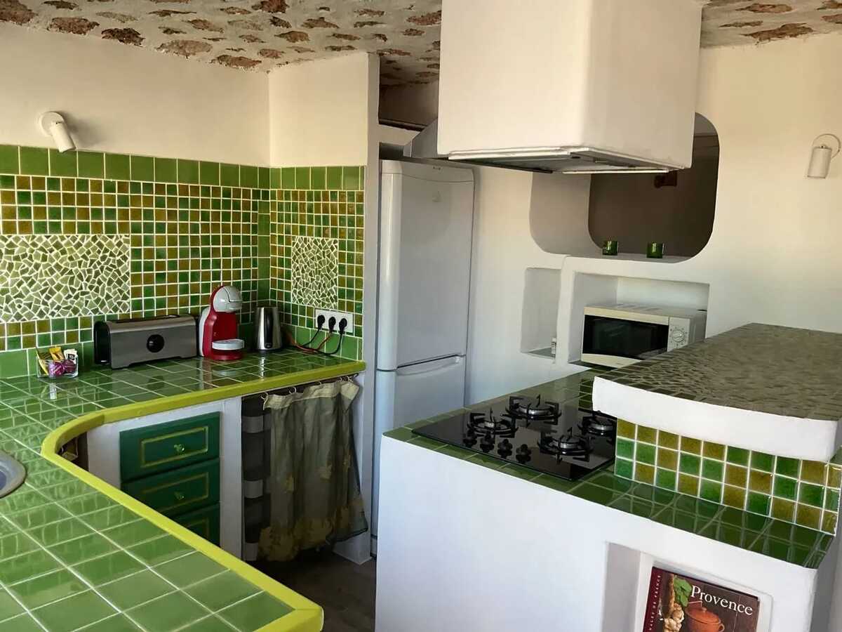 Maison 95 m² avec terrasse, barbecue et vue montagne - Photo 6