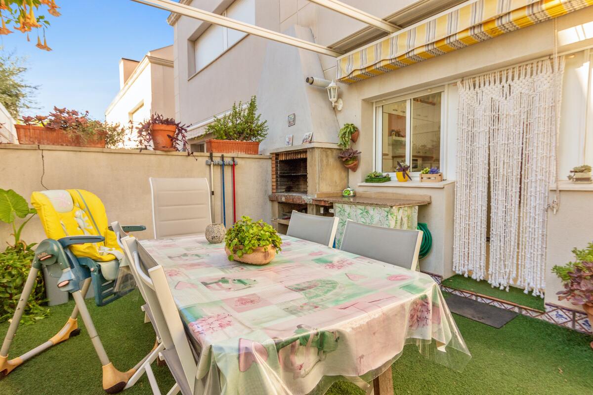 Villa avec piscine privée et vue mer à Torredembarra, 8 pers. - Photo 17