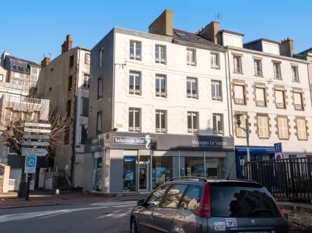Appartement moderne à Granville - 55 m² - Vue sur mer : photo 9