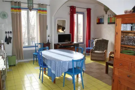 Maison accueillante à Reillanne avec jardin clos - Photo 1