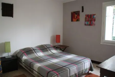 Maison accueillante à Reillanne avec jardin clos - Photo 2