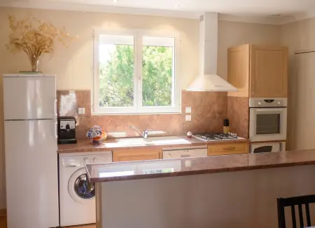 Appartement 90 m² avec piscine partagée et jardin à Béziers : photo 8