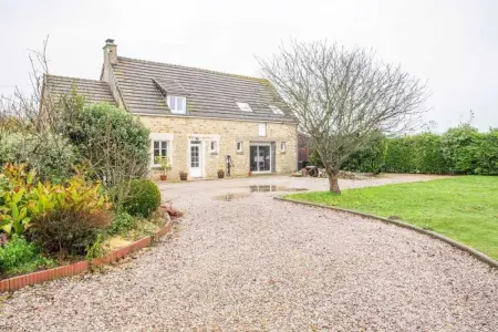 Location appartement à Sainte Marie du Mont, Appartement cosy à Sainte-Marie-du-Mont avec jardin 25m²