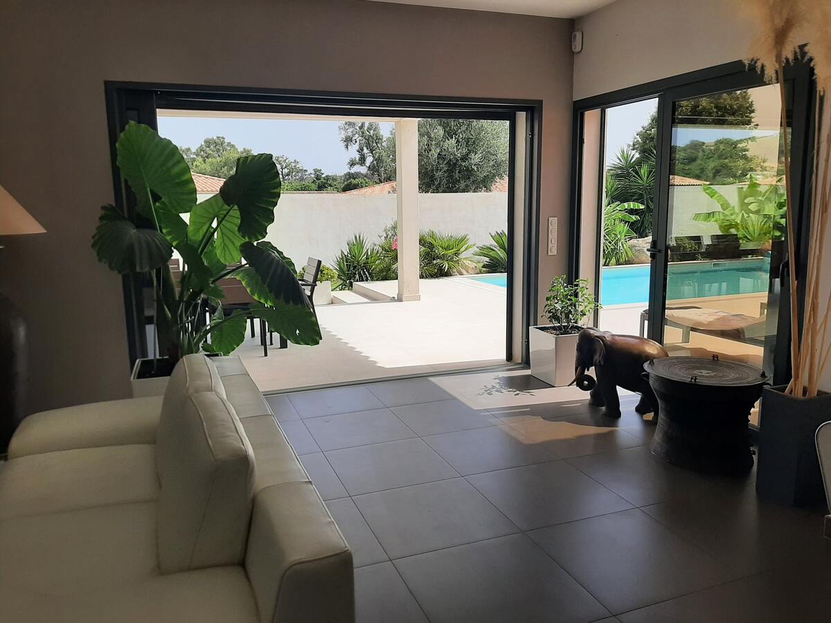 Villa 160 m² Porto-Vecchio, piscine privée, 10 personnes - Photo 3
