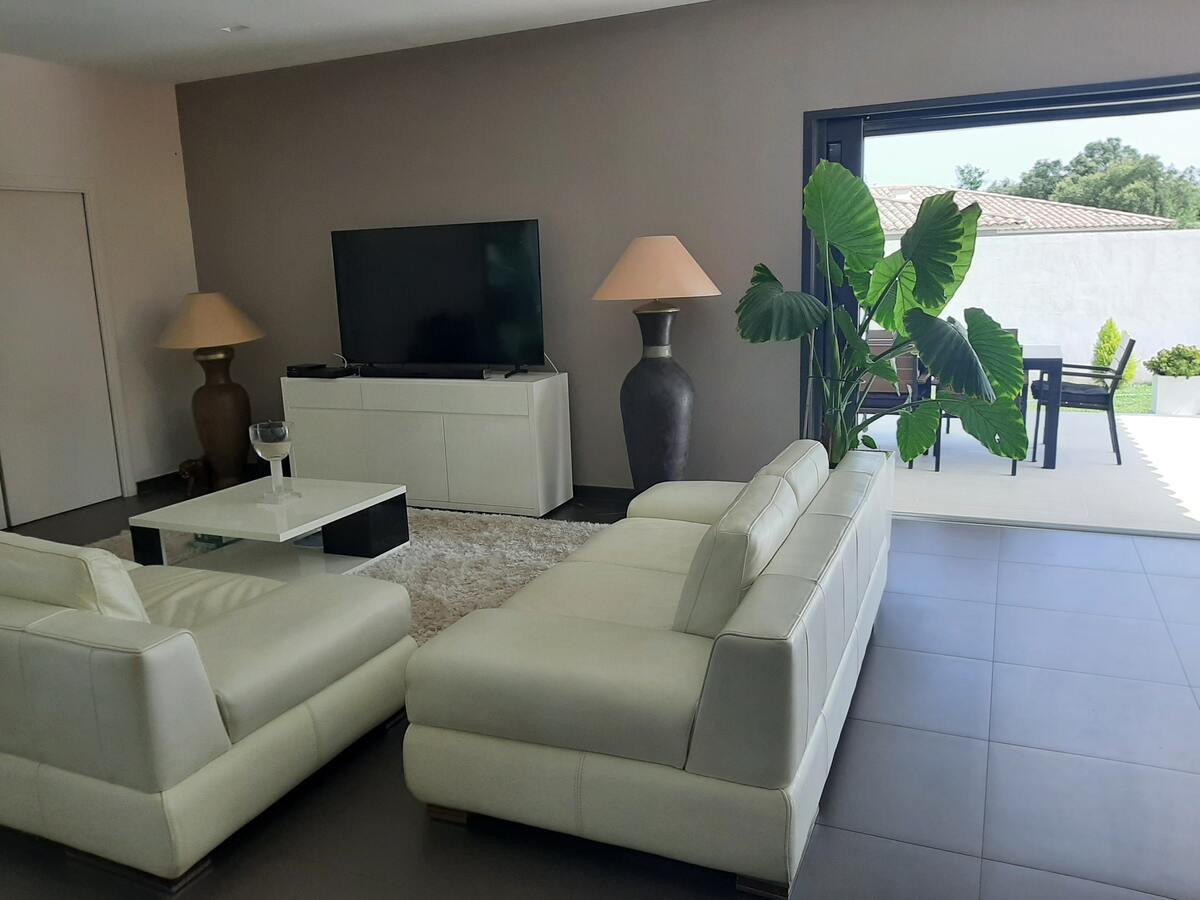 Villa 160 m² Porto-Vecchio, piscine privée, 10 personnes - Photo 4