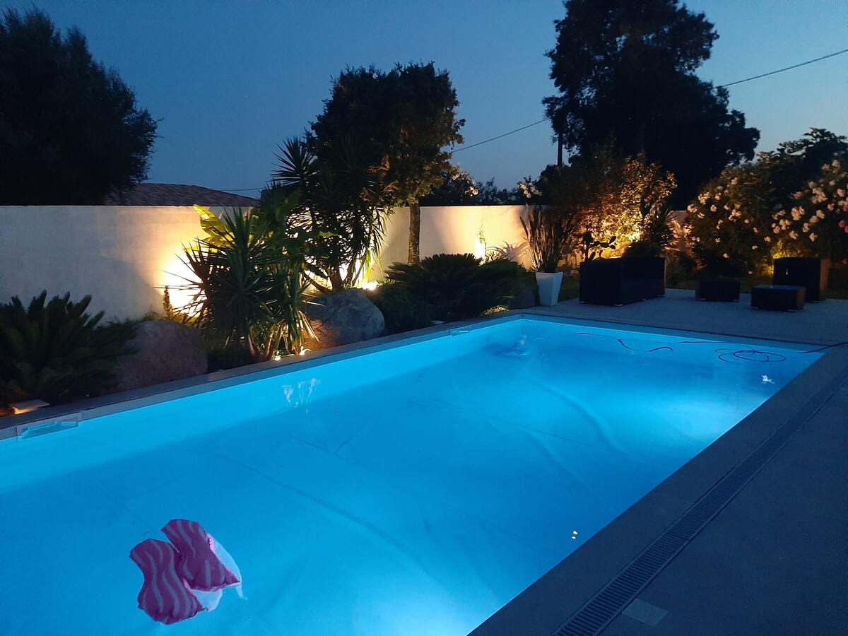 Villa 160 m² Porto-Vecchio, piscine privée, 10 personnes - Photo 7