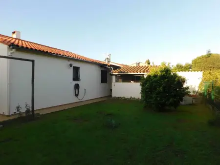 Maison avec jardin clos et barbecue à Sorède, 4 personnes : photo 10