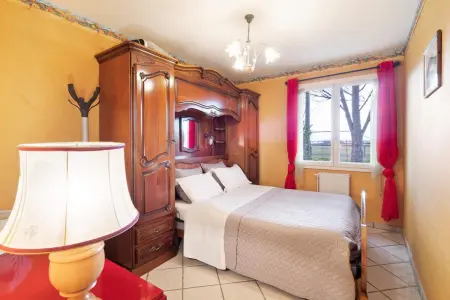 Maison chaleureuse Saint-Cyr-sur-le-Rhône, Maison 8 personnes à Saint Cyr sur le Rhône - Photo 4