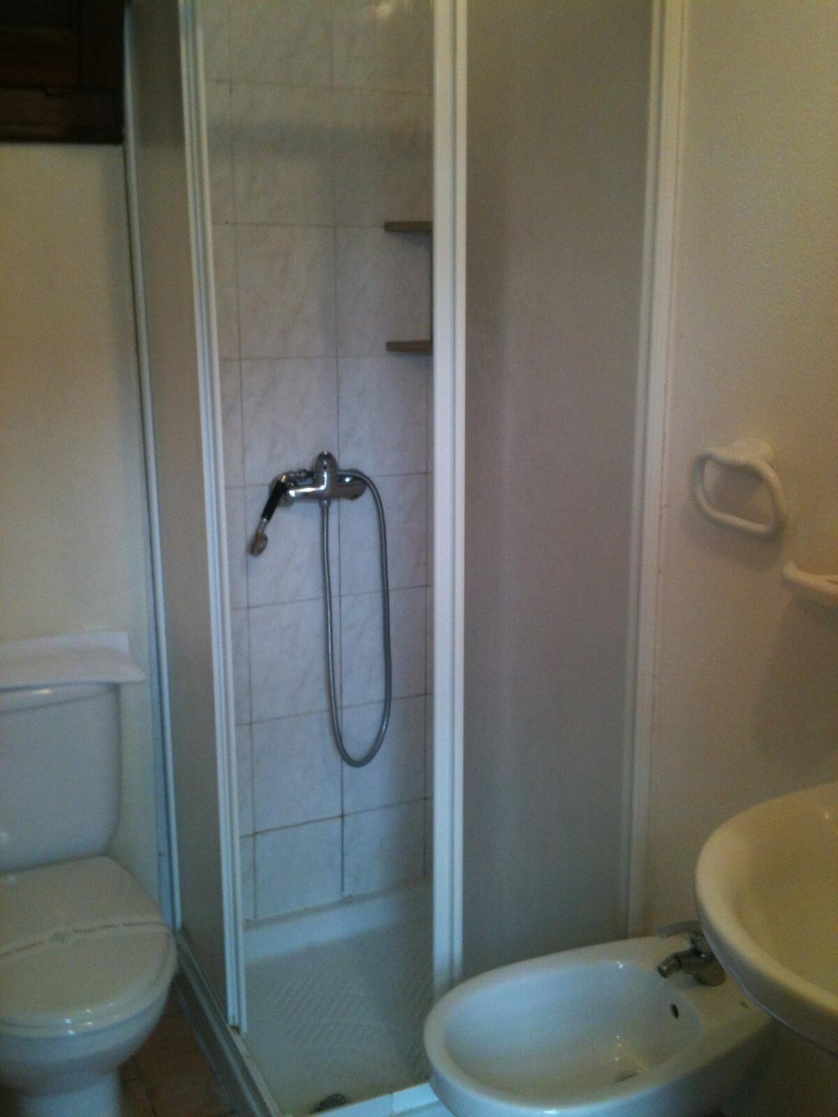 Appartement 4 pers. à Mongiove : vue ville et plage - Photo 10