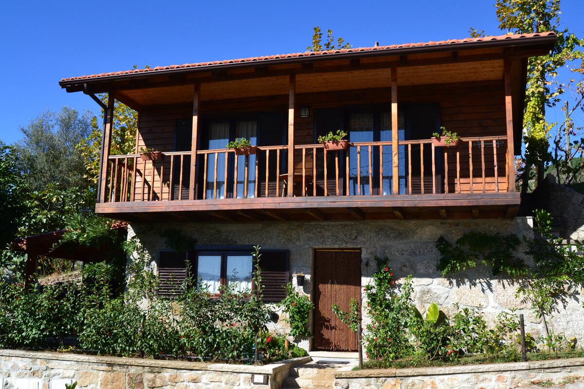 Maison de charme à Celorico de Basto avec vue sur la montagne - Photo 1
