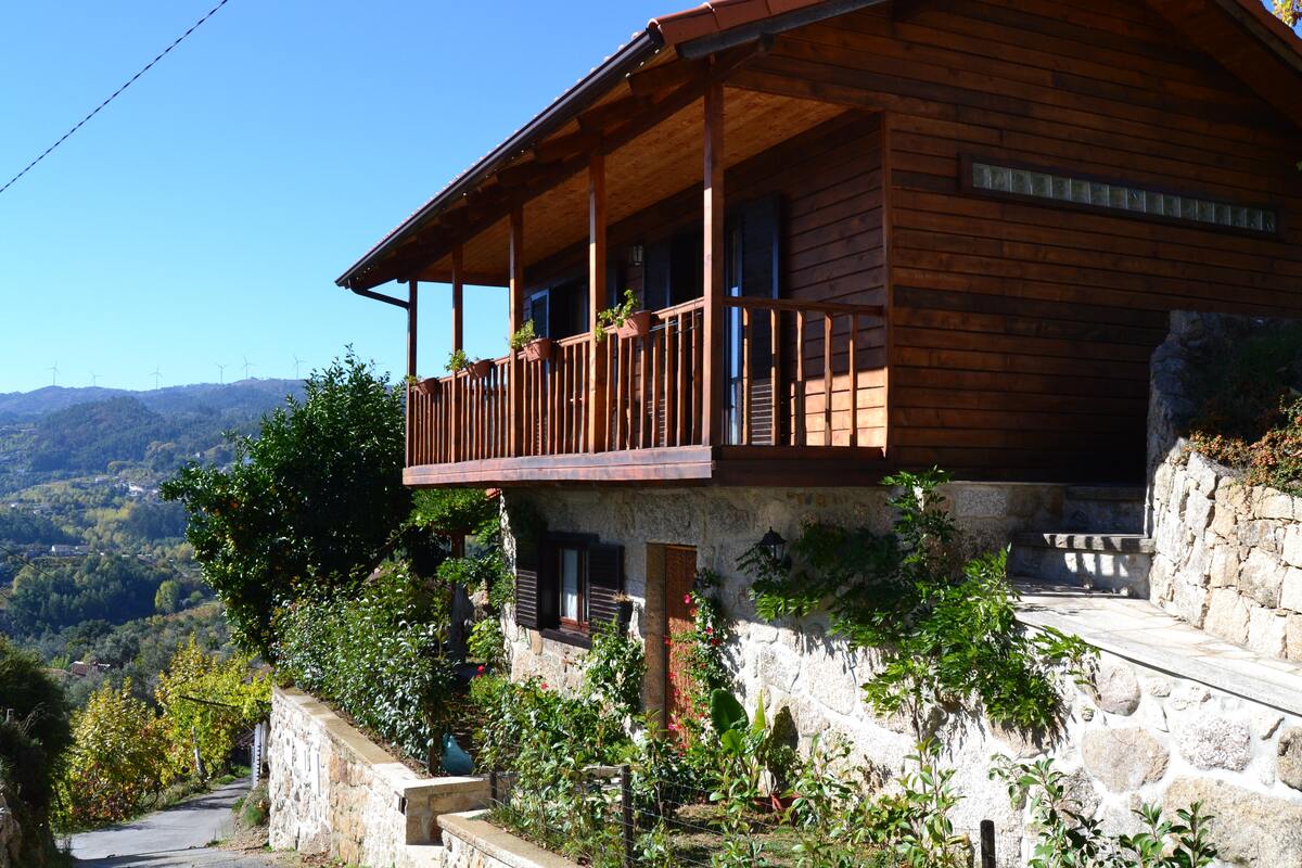 Maison de charme à Celorico de Basto avec vue sur la montagne - Photo 2