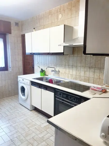 Maison familiale 6 chambres avec jardin clôturé à Abejar : photo 38