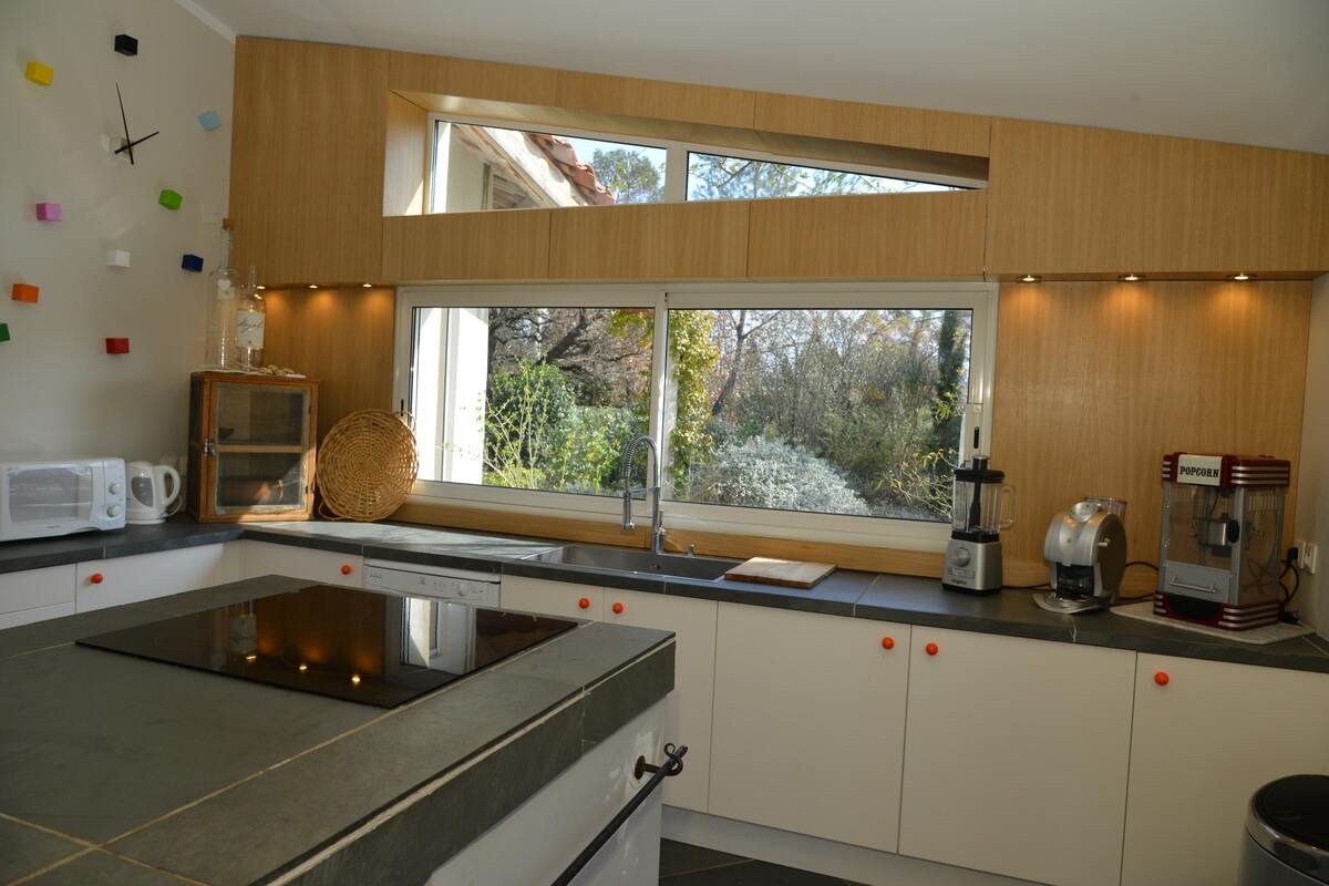 Villa 300m² avec piscine privée - 10 personnes à Garéoult - Photo 15