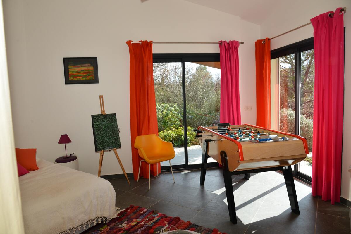 Villa 300m² avec piscine privée - 10 personnes à Garéoult - Photo 25