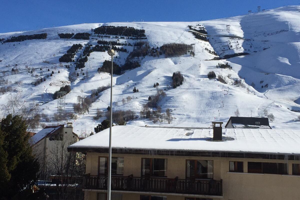 Appart 8 pers aux Deux Alpes, balcon vue montagne - Photo 10