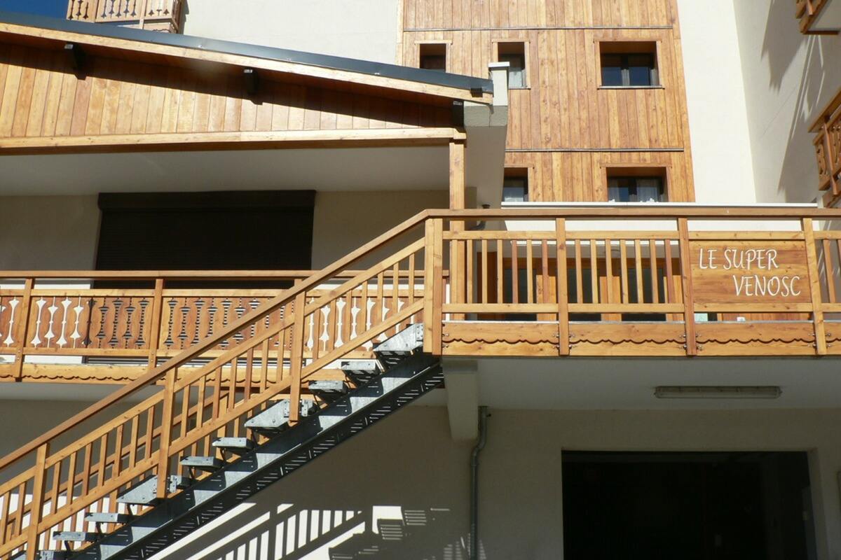 Appart 8 pers aux Deux Alpes, balcon vue montagne - Photo 12