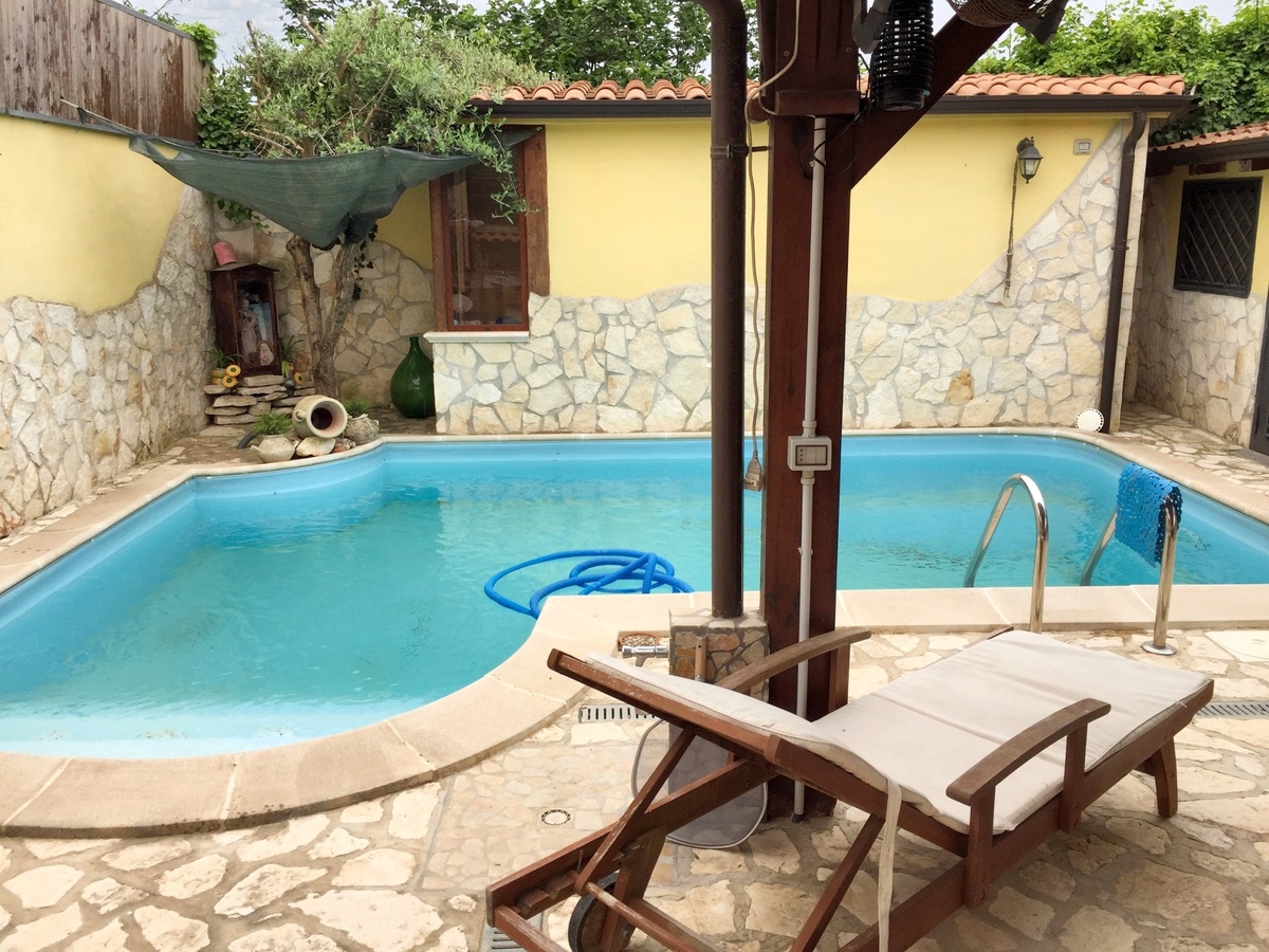 Appartement avec piscine privée et terrasse à Giugliano in Campania - Photo 7